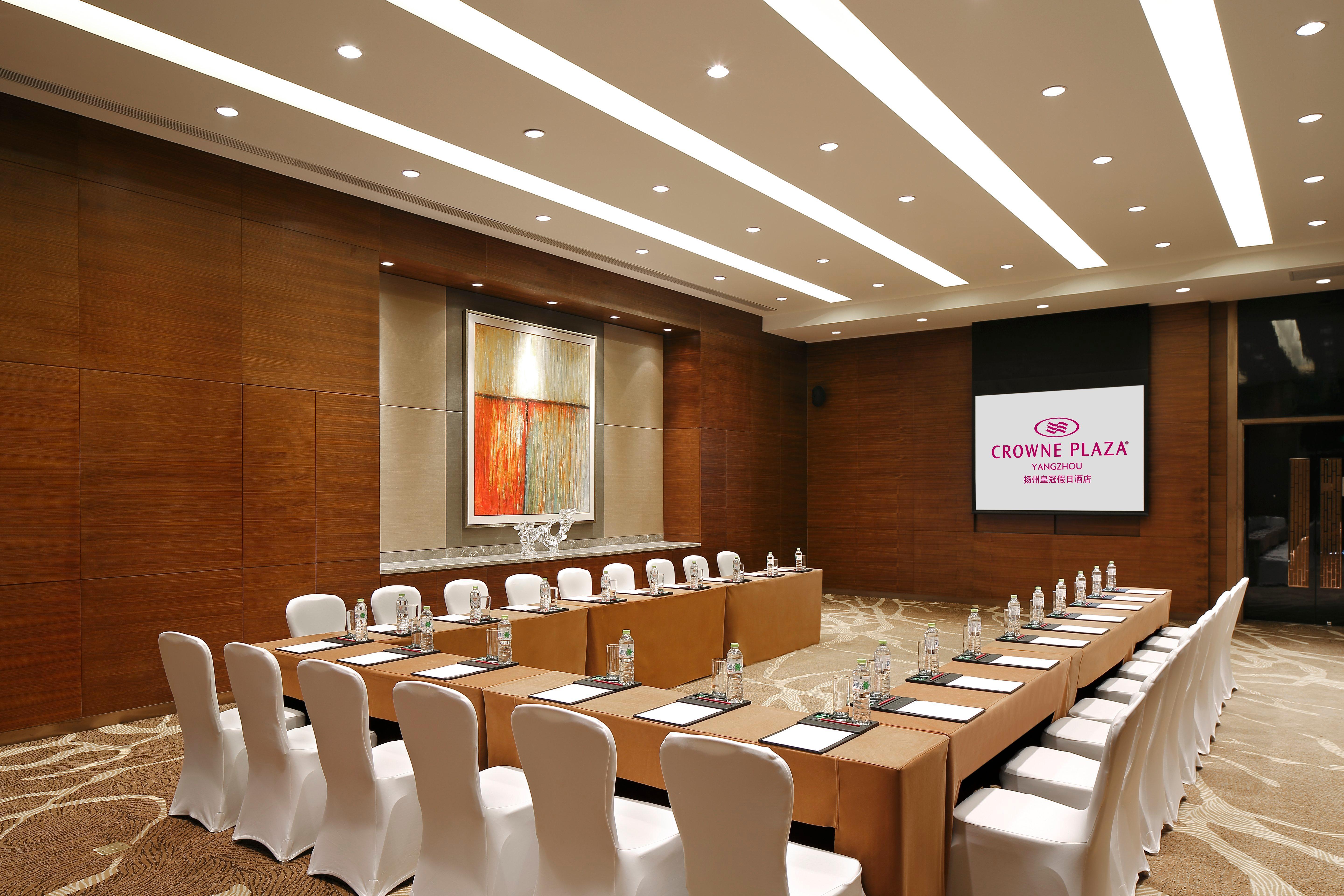 Отель Crowne Plaza Yangzhou By Ihg Экстерьер фото
